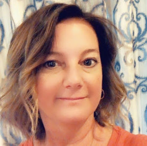 Meet your Posher, Deborah